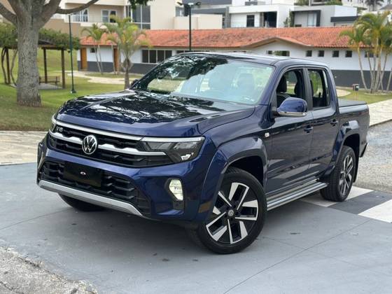 VOLKSWAGEN AMAROK 3.0 V6 TDI DIESEL HIGHLINE CD 4MOTION AUTOMÁTICO